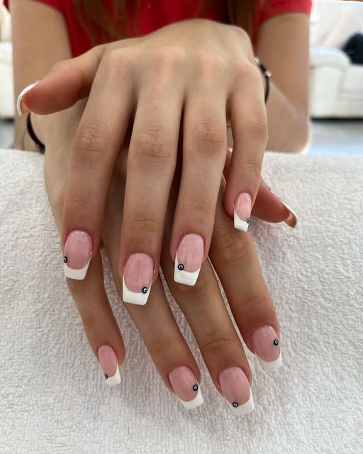 Manicure semipermanente O'ling Nail Bar